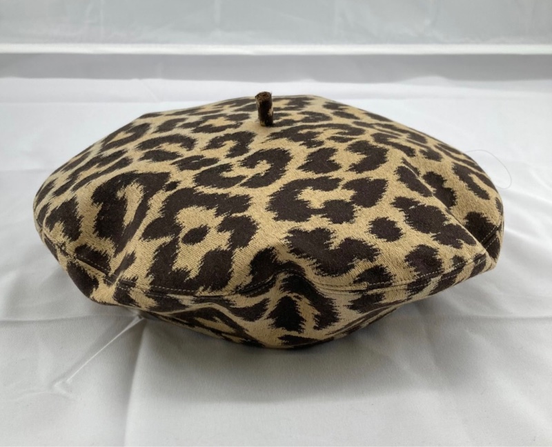 Christian Dior豹紋帽-1