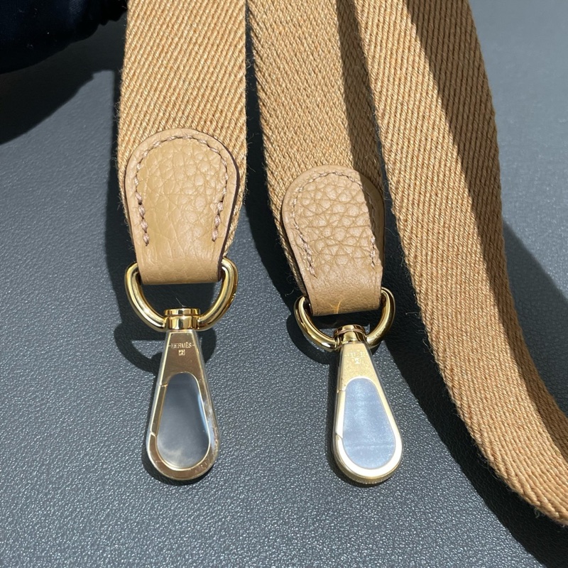 全新 Hermes 愛馬仕4B餅乾色金扣 Evelyne-12