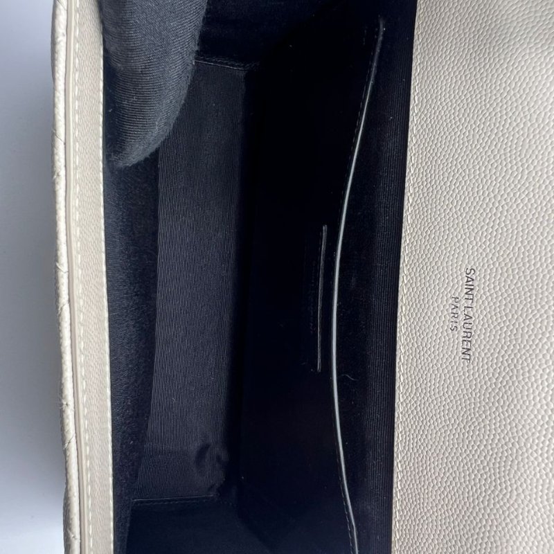 聖羅蘭銀色信封包 尺寸 22×15×6 配件防塵袋-5