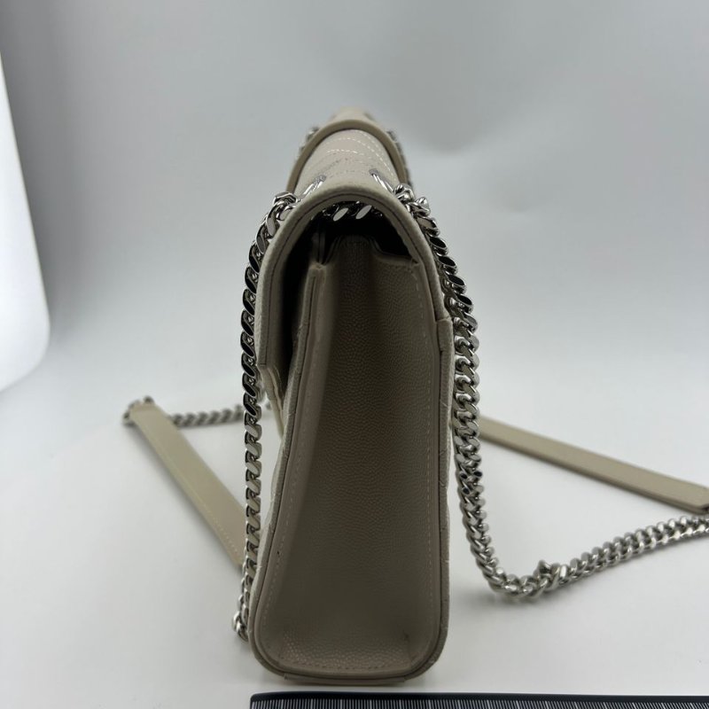 聖羅蘭銀色信封包 尺寸 22×15×6 配件防塵袋-6