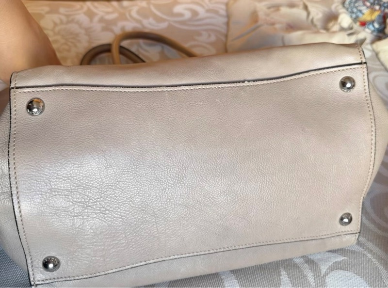 Prada大號托特包-4