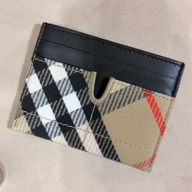 ‼️全台最甜 全新盒裝 Burberry 巴寶莉2024新款格紋5卡名片夾 卡夾-3