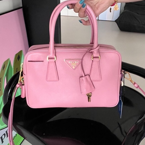 97新Prada普拉達plume櫻花粉小號 25