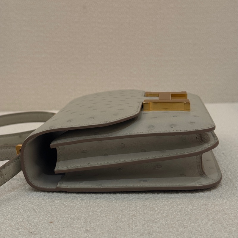 Hermes Constance 19-2