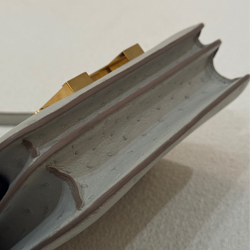 Hermes Constance 19-5