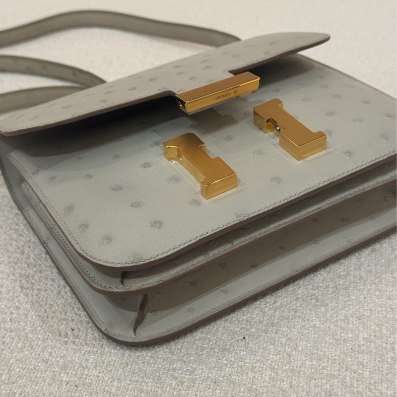 Hermes Constance 19-13