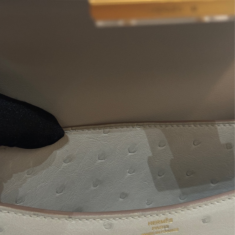 Hermes Constance 19-24