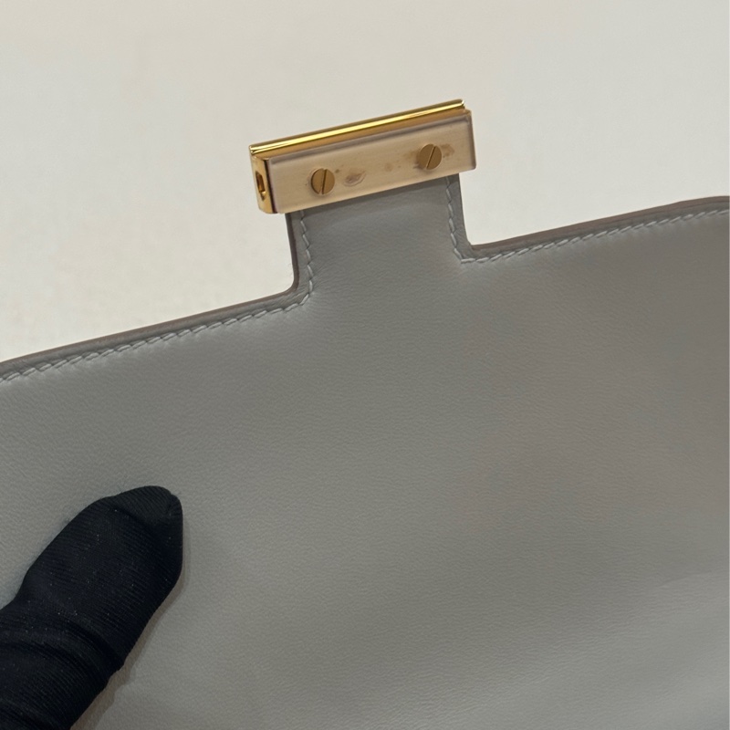 Hermes Constance 19-28