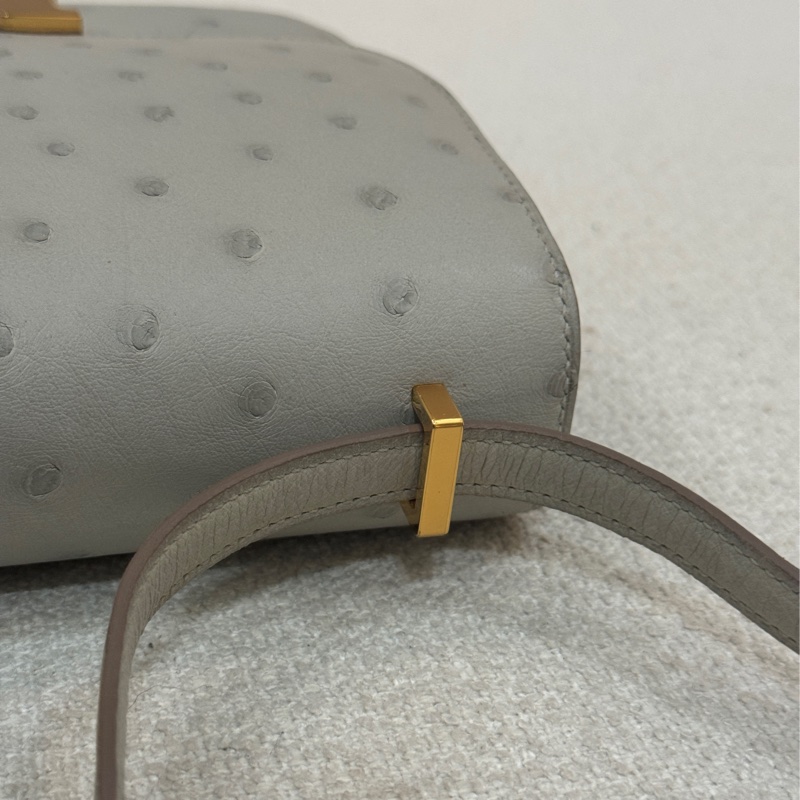 Hermes Constance 19-29