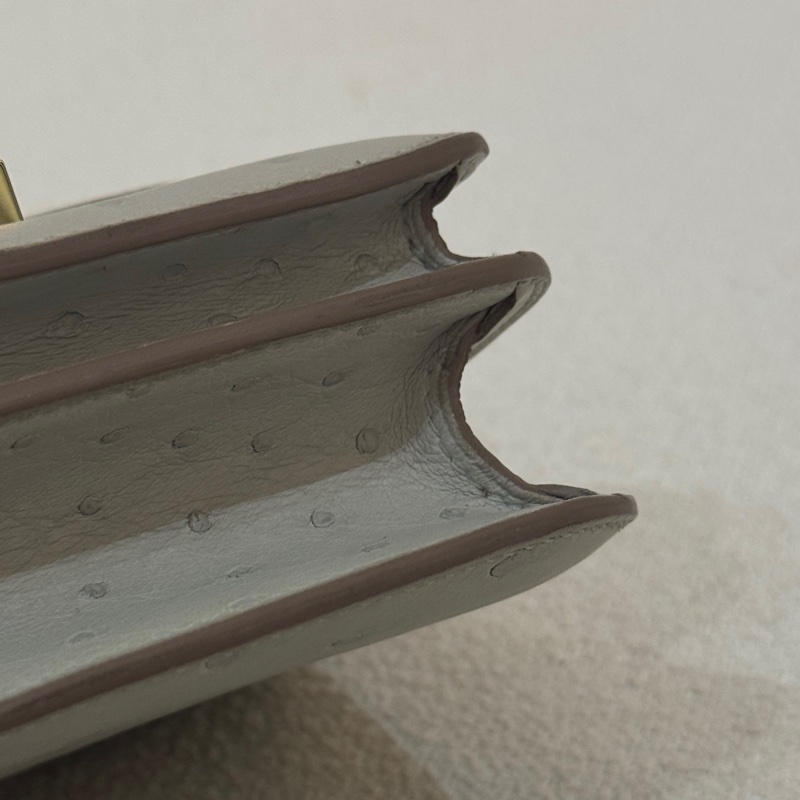 Hermes Constance 19-30