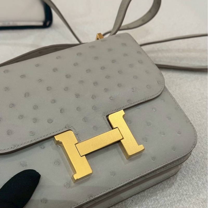 Hermes Constance 19-1