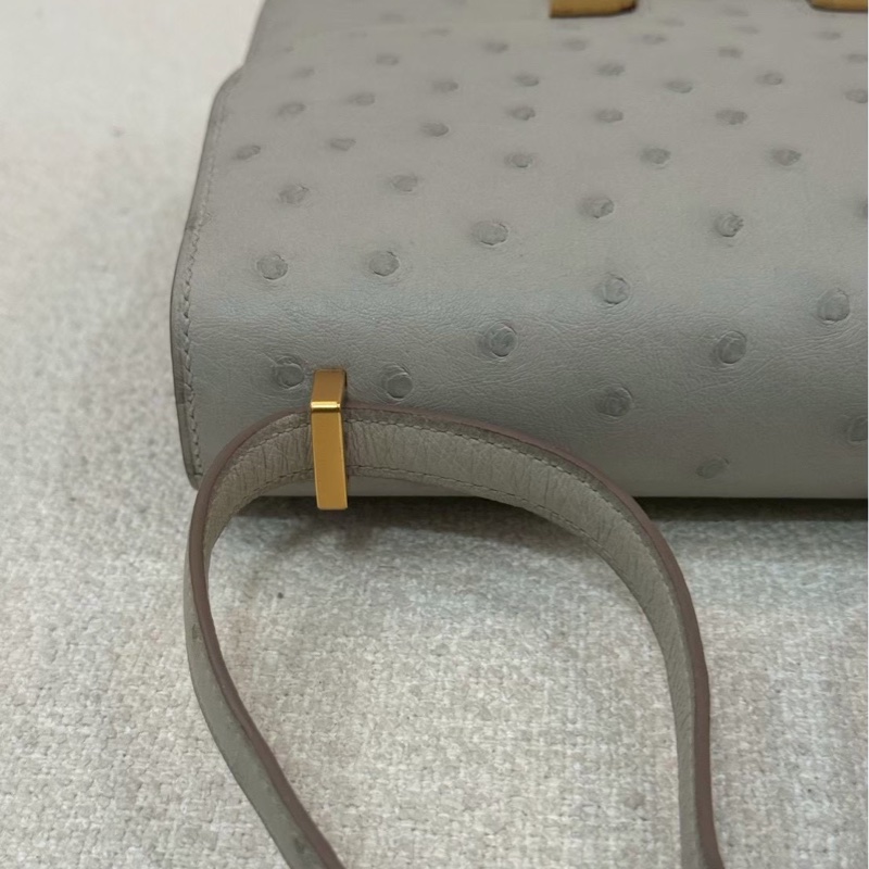 Hermes Constance 19-5