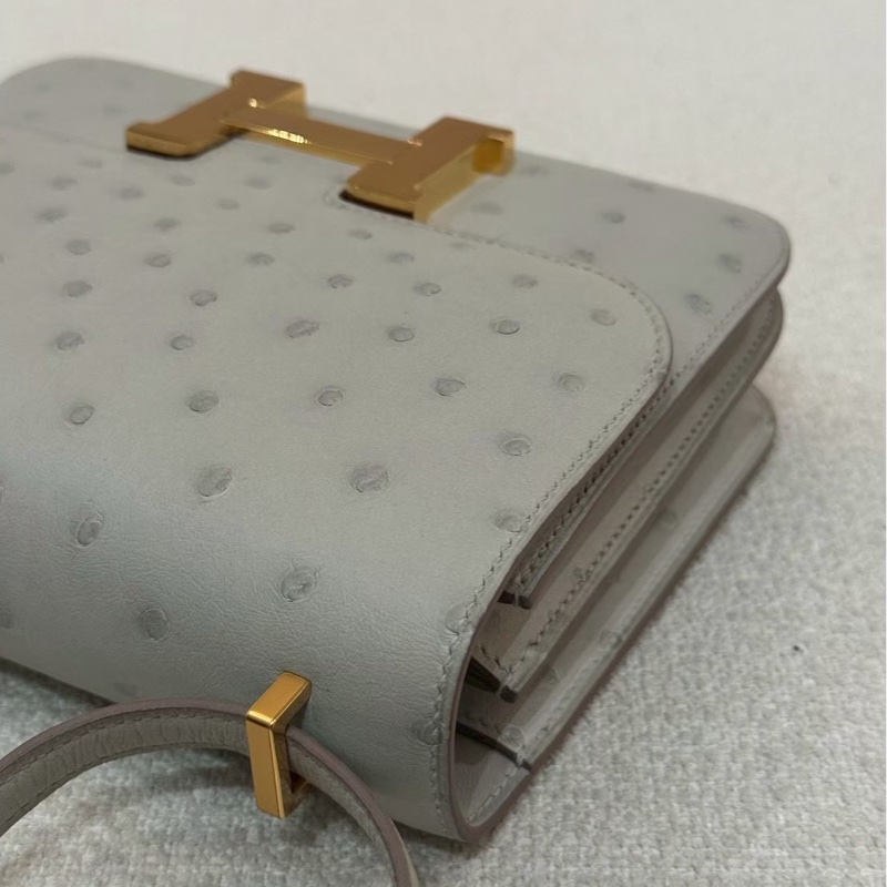 Hermes Constance 19-6