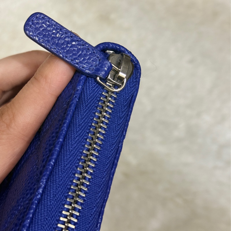未使用的發財錢包✨就喜歡這種搭配💙香奈兒藍色荔枝牛皮 搭配 暗藍雙C釦💙chanel拉鏈長夾發財錢包-14