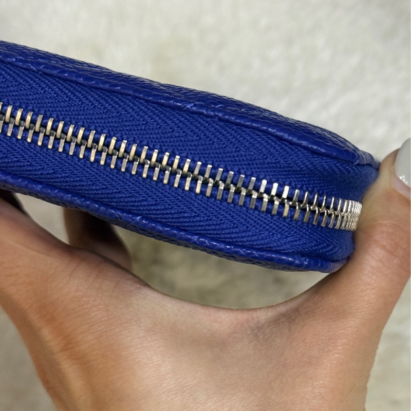 未使用的發財錢包✨就喜歡這種搭配💙香奈兒藍色荔枝牛皮 搭配 暗藍雙C釦💙chanel拉鏈長夾發財錢包-18