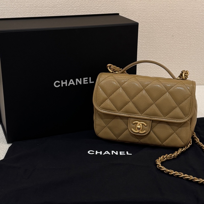 Chanel 25A郵差包-9