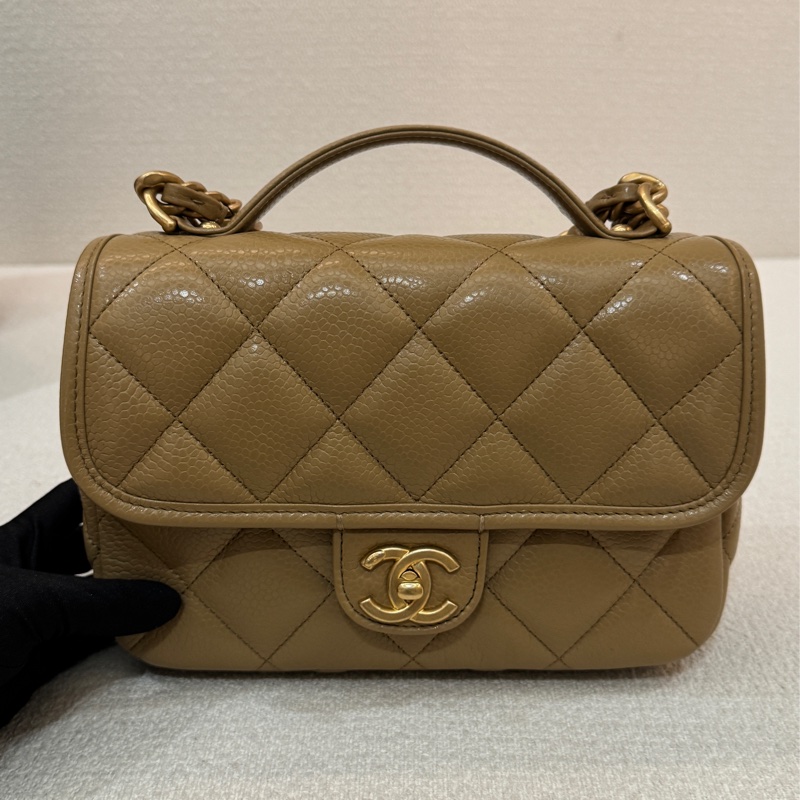 Chanel 25A郵差包-10