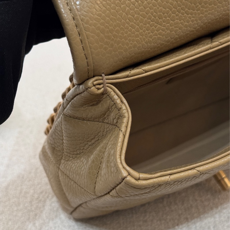 Chanel 25A郵差包-18