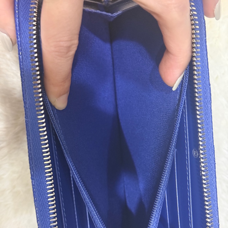 未使用的發財錢包✨就喜歡這種搭配💙香奈兒藍色荔枝牛皮 搭配 暗藍雙C釦💙chanel拉鏈長夾發財錢包-3