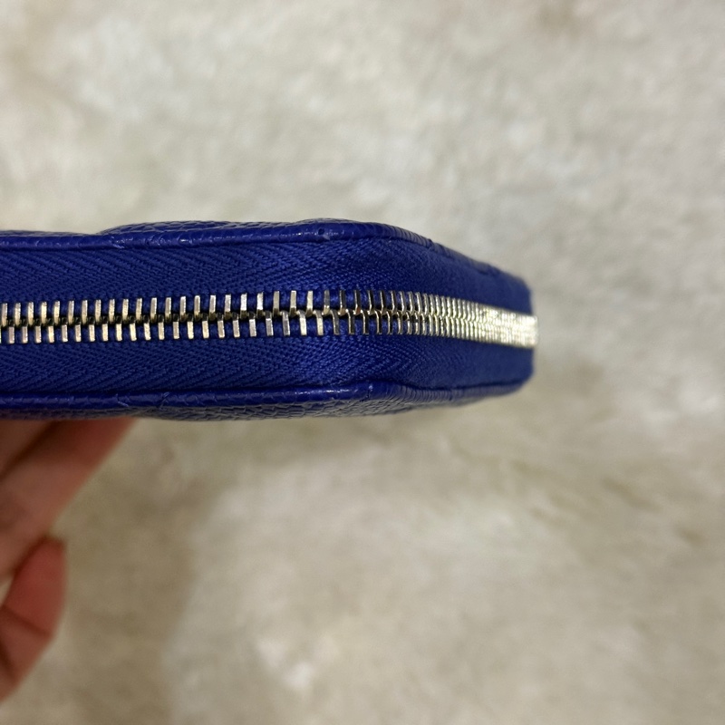 未使用的發財錢包✨就喜歡這種搭配💙香奈兒藍色荔枝牛皮 搭配 暗藍雙C釦💙chanel拉鏈長夾發財錢包-44