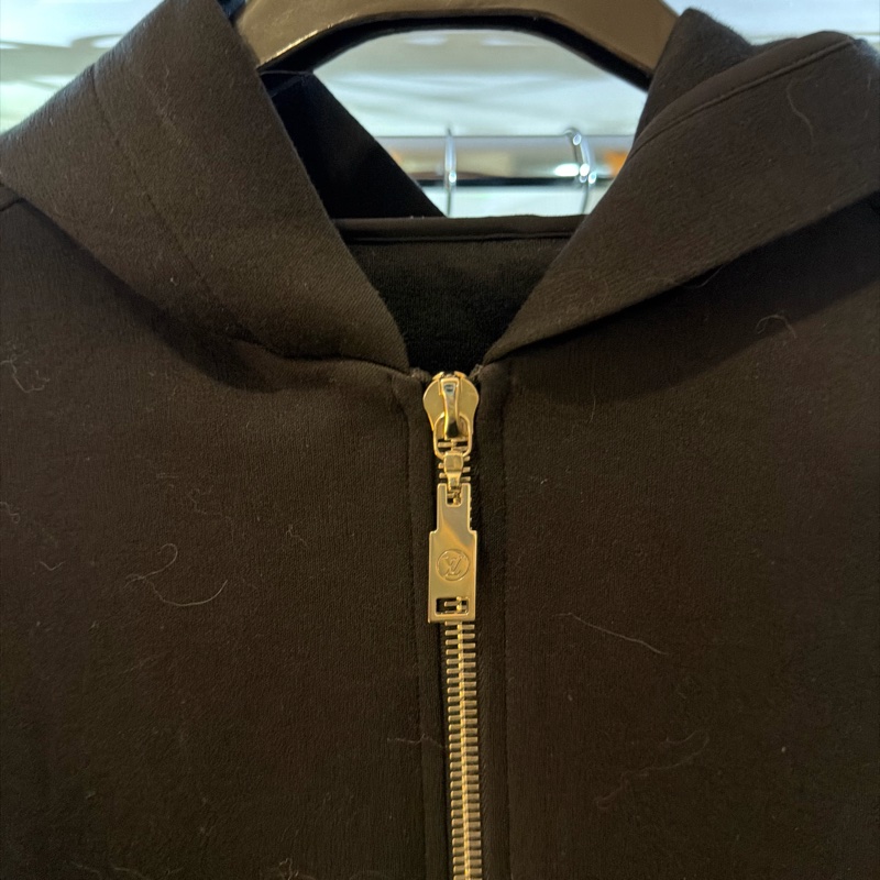 Lv 日本限定外套-2