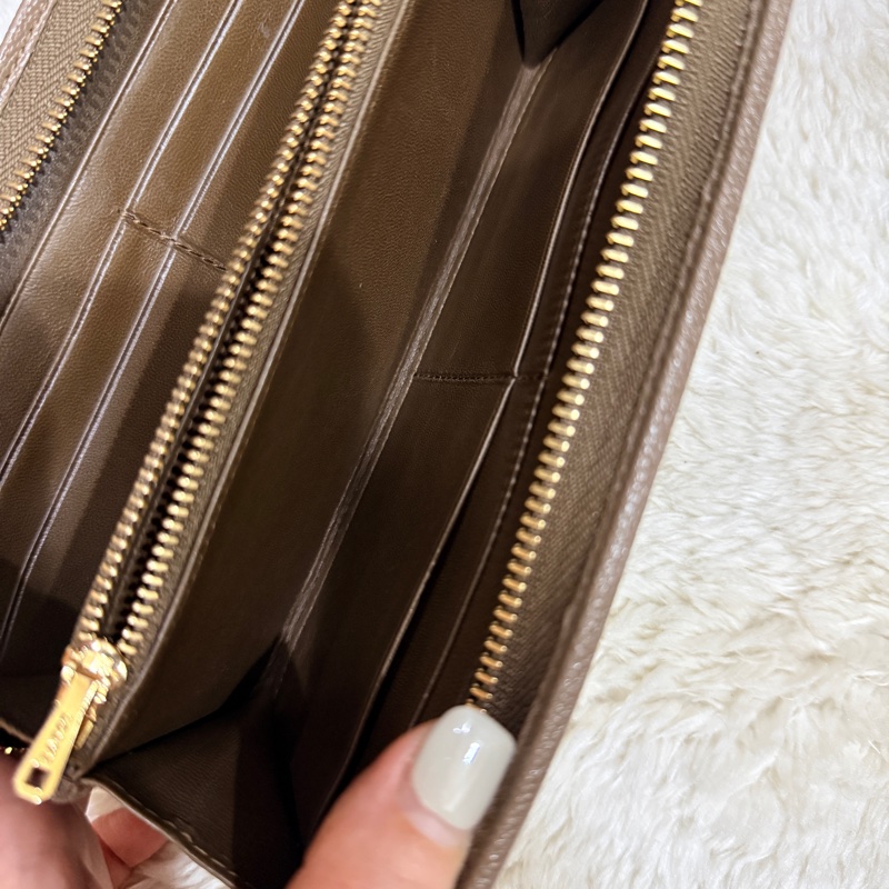 未使用過的發財錢包✨氣質的顏色 耐用的皮革🌰Loewe 栗子色 棕色 可可色 荔紋 牛皮長-3