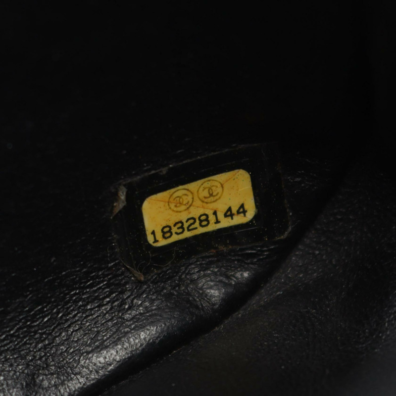 香奈兒 (CHANEL) Matelasse 雙色鏈條肩背包，羊皮材質，黑色米色，二手 CC-4