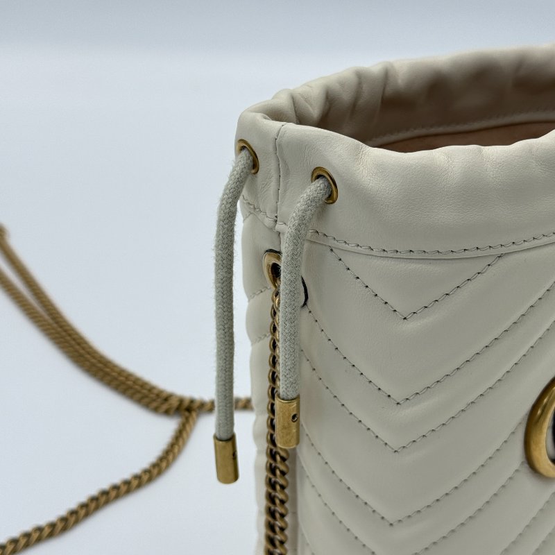 Gucci 古馳 GG Marmont 馬夢 米白色 牛皮 單肩包 迷你 鍊條 水桶包-11