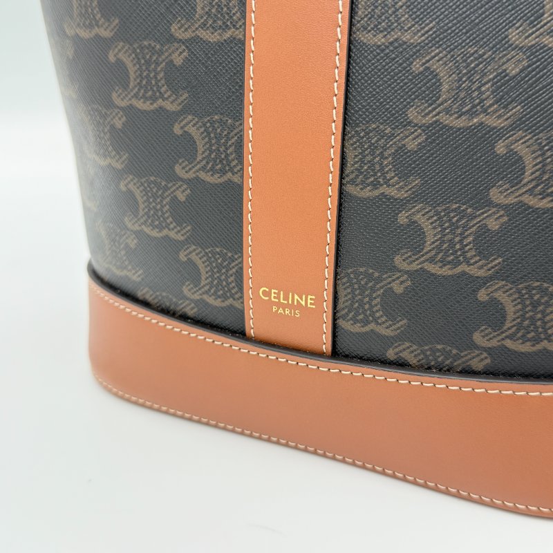 Celine 思琳 Triomphe Small Bucket 滿版老花 棕色 塗層帆布 小牛皮 水桶包 單肩包 肩背包-6