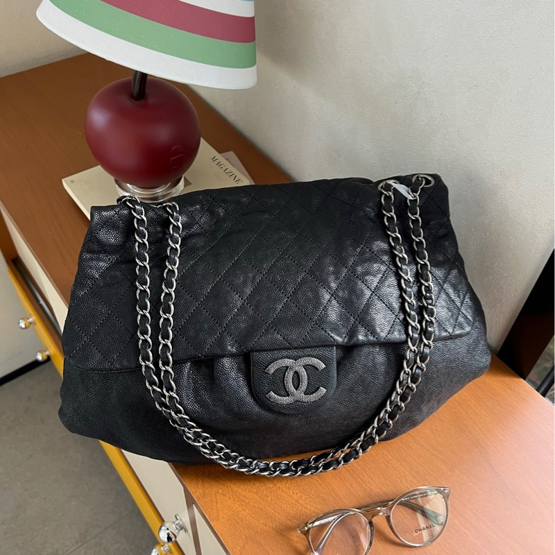 chanel黑銀荔枝皮雲朵機場包-6