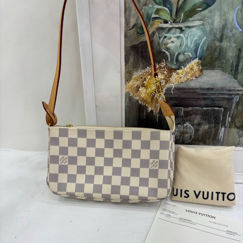 lv白棋盤格大麻將，配皮乾淨，晶片款 尺寸：24x14x3cm-0