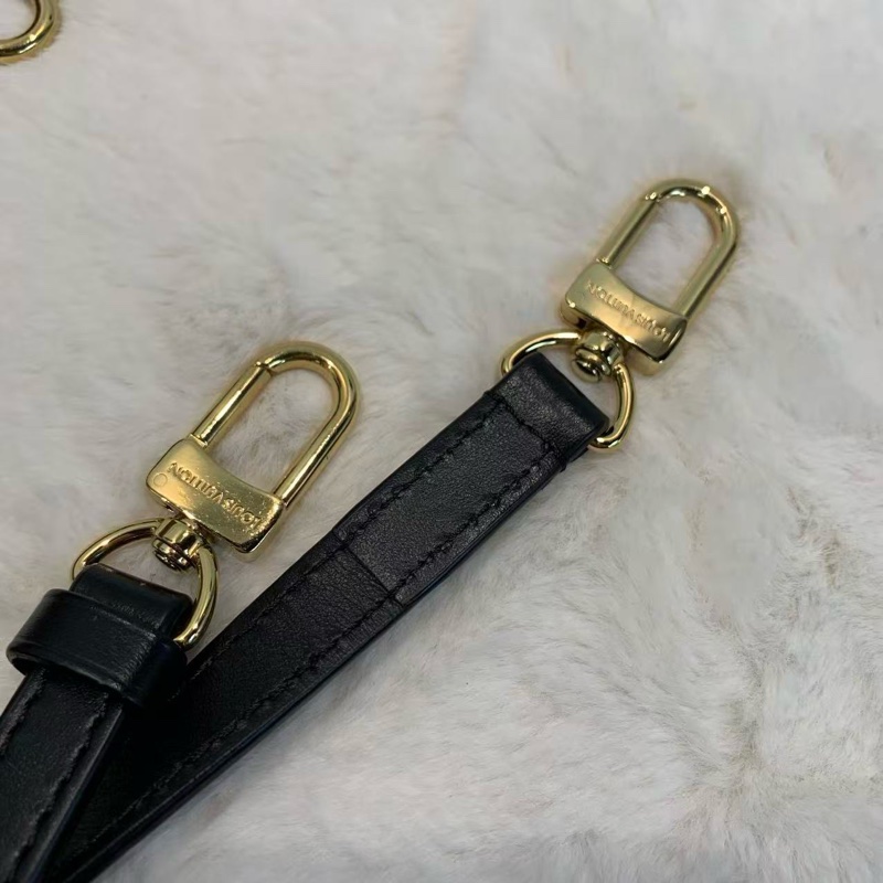 LV 路易威登No eTrunk水桶包 小號 Monogram老花帆布+金屬鉚釘-5