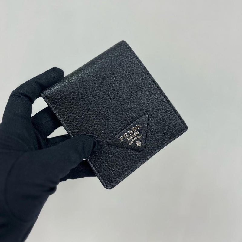 Prada wallet ( Black )-1