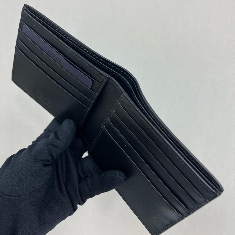 Prada wallet ( Black )-2