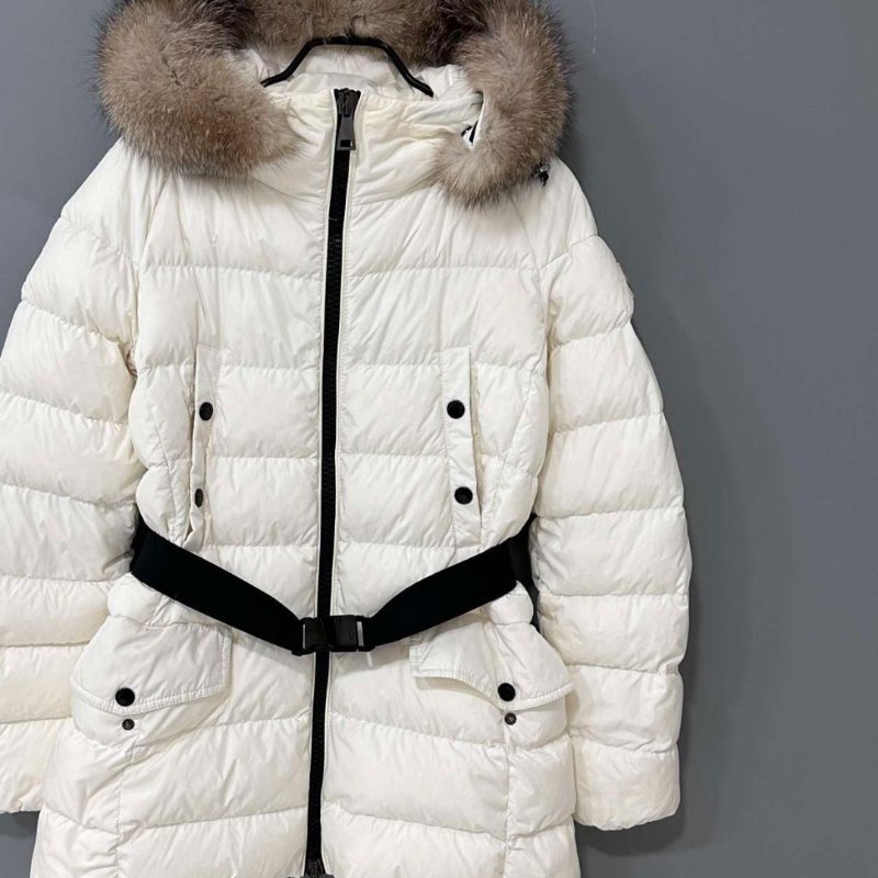Moncler Clion 毛領腰帶羽絨外套 1碼 98新. 配件塵袋衣架-6
