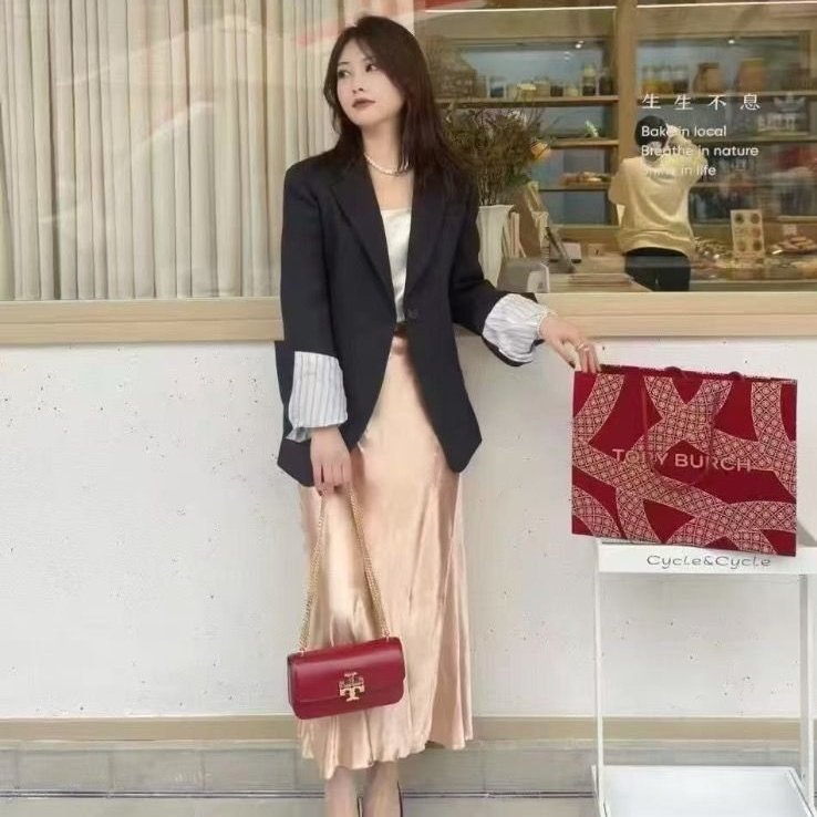 TORY BURCH Eleanor紅色牛皮鏈條包 20×10×5 98新配件塵袋-0