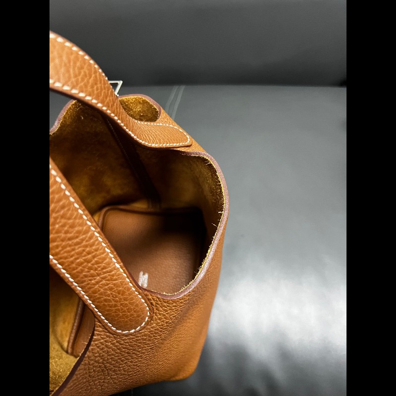 Hermes picotion 18
菜籃子 金棕银扣-12