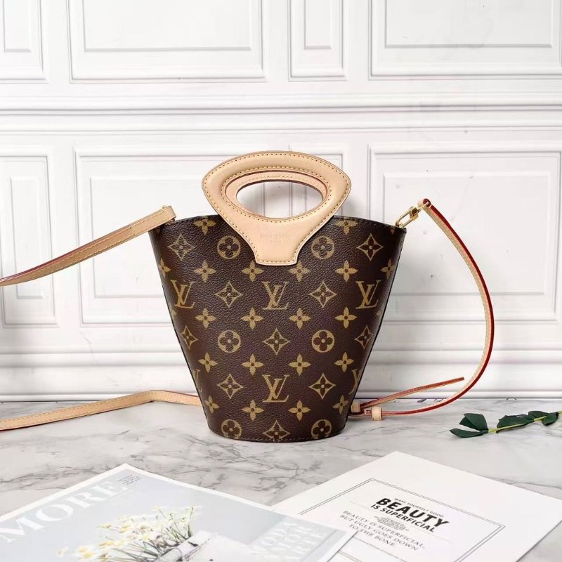 LV SS25新款老花Rivage BB芯片款手提肩背斜背包12×18×7 98新配件塵袋購證鑰匙鎖頭-6