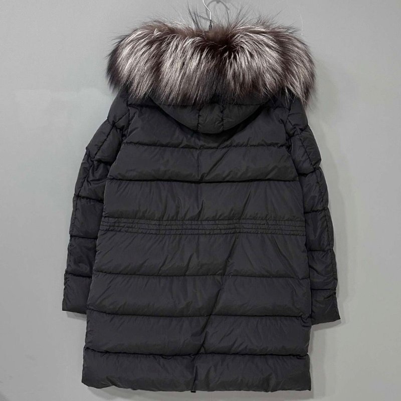 Moncler aphrotiti毛領中長款羽絨外套1碼(其他尺寸可以另外詢問) 99新配件塵袋衣架-6