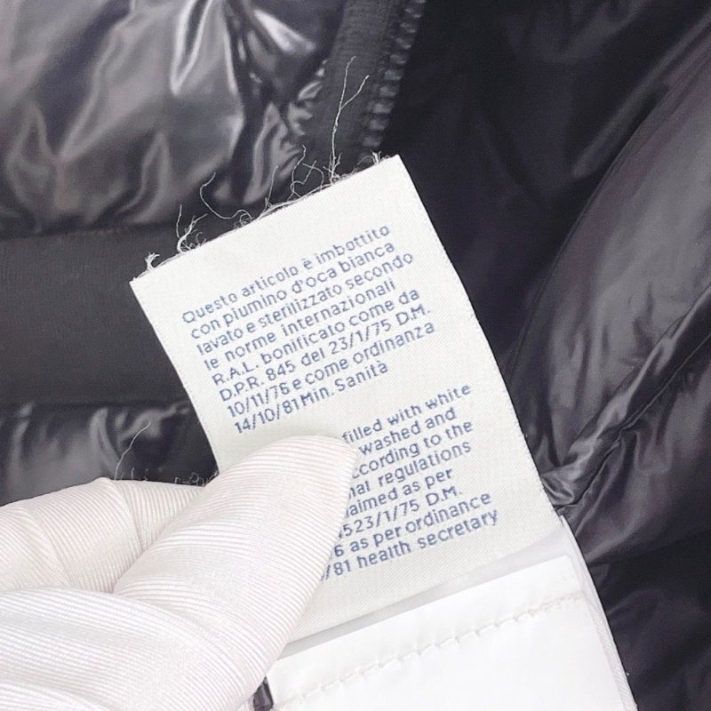 Moncler Egilope黑色菱格連帽拉鍊羽絨服成色98新 尺碼2碼-5