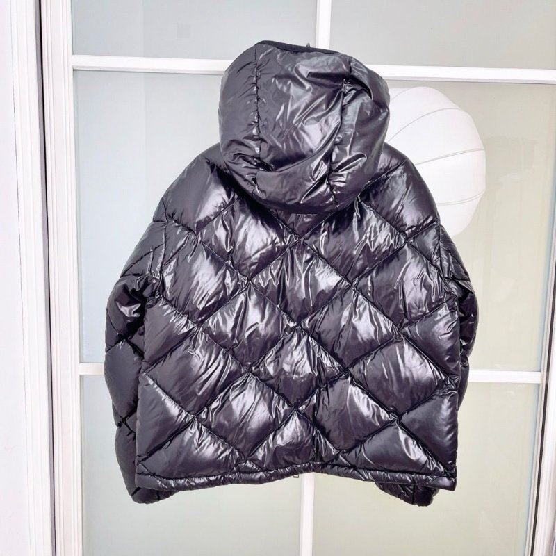 Moncler Egilope黑色菱格連帽拉鍊羽絨服成色98新 尺碼2碼-7