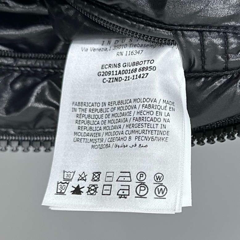 Moncler maya同系列Ecrins黑色羽絨服98新-3