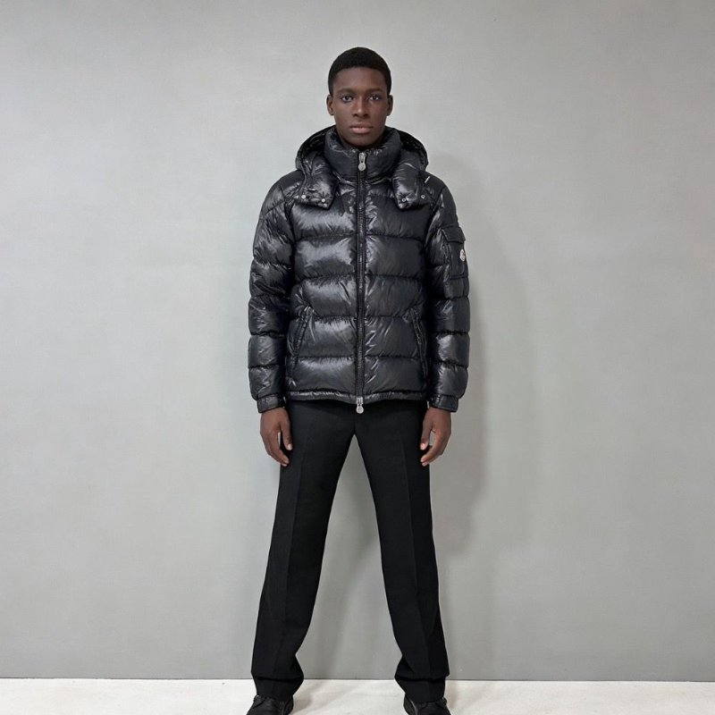 Moncler 黑色maya爆款羽絨服98新-0