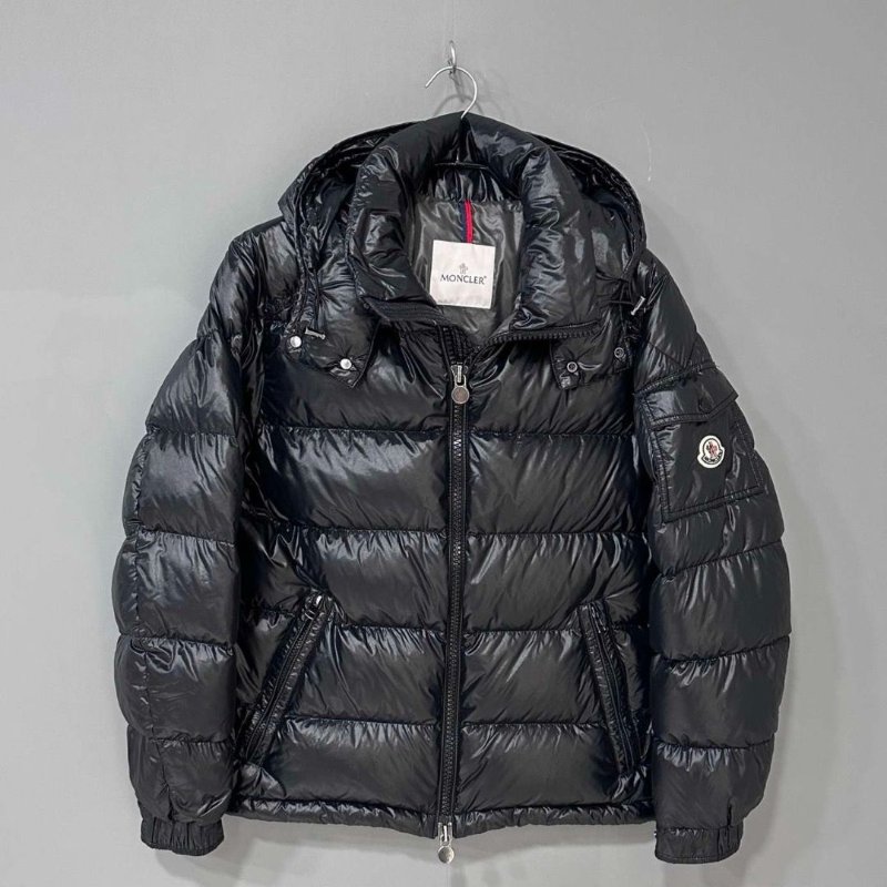 Moncler 黑色maya爆款羽絨服98新-1