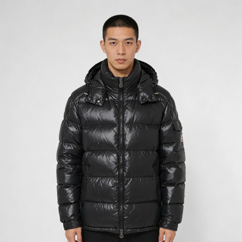 Moncler 黑色maya爆款羽絨服 98新-0