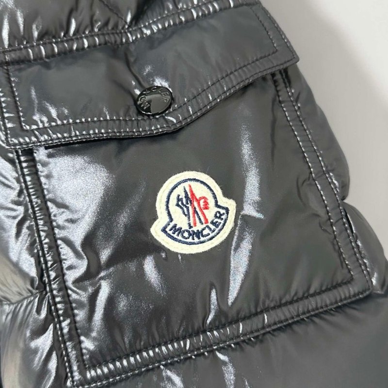 Moncler 黑色maya爆款羽絨服 98新-2