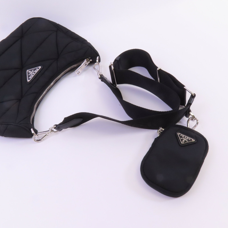 PRADA 尼龍Padded Re Nylon銀扣肩背袋-4