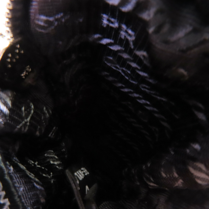 PRADA 尼龍Padded Re Nylon銀扣肩背袋-14