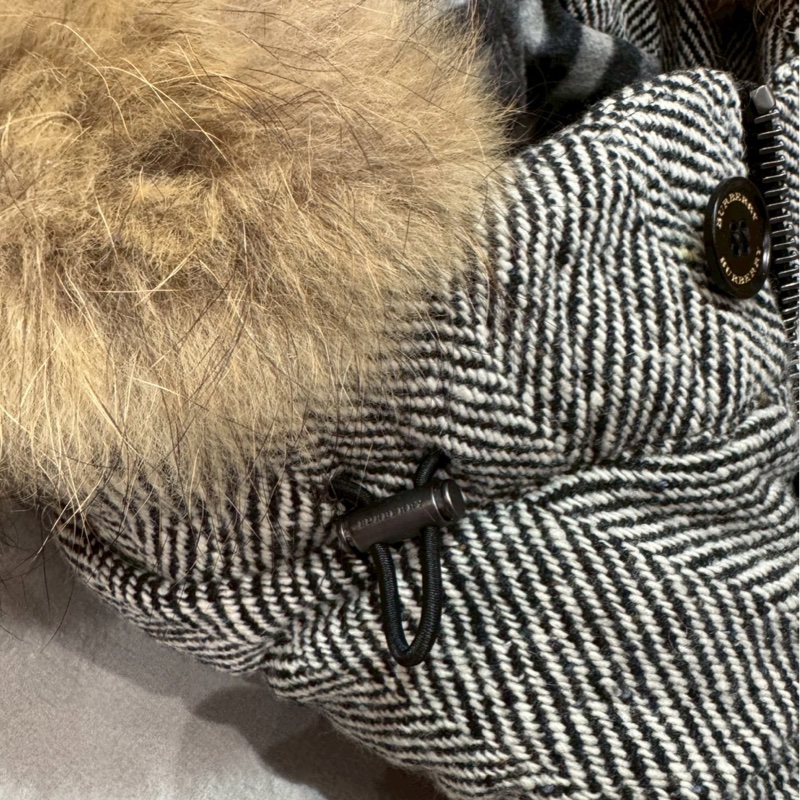 Burberry全新喀什米爾羽絨外套-4