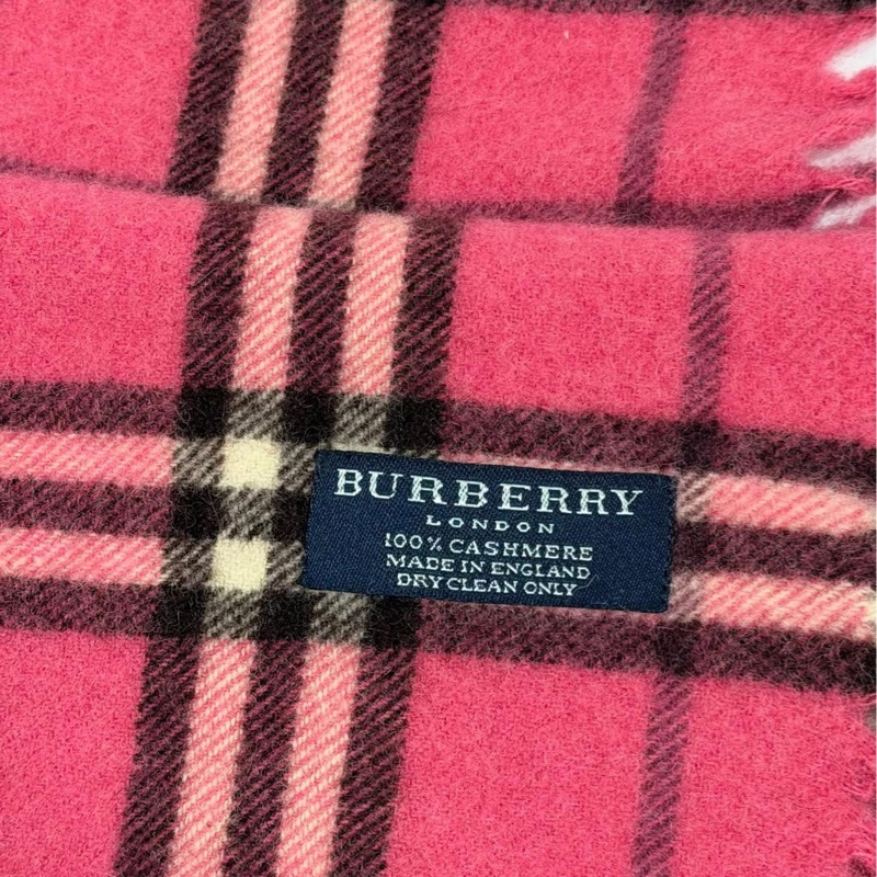 BURBERRY London山羊絨100%桃紅系雙流蘇圍巾-9